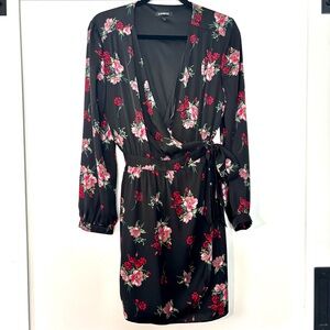 NWOT Express Black and Red Floral Long Sleeve Wrap Dress M
